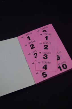 Pembe çekiliş bilet kitap. 