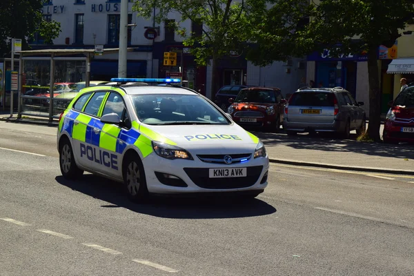 Police car on a 999 call — Stock Photo, Image