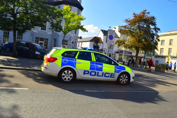 Carro de polícia de Devon e Cornwall, em Bideford, North Devon - 06 / 05 / 2014 — Fotografia de Stock