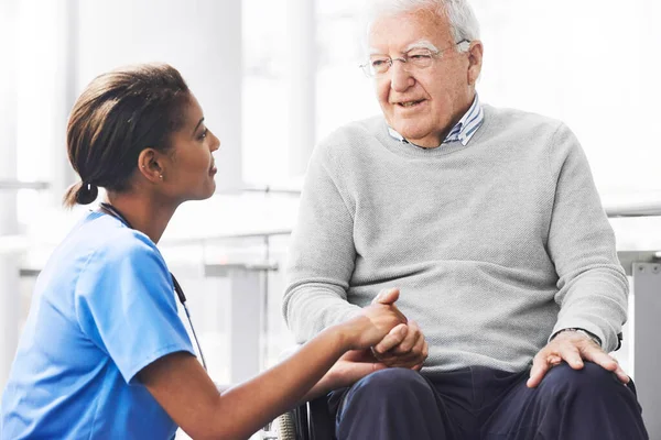 Je kunt geen prijs stellen op goede zorg. — Stockfoto