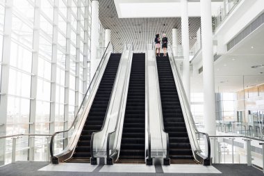 İlk adımı at ve her şey buna göre olsun.