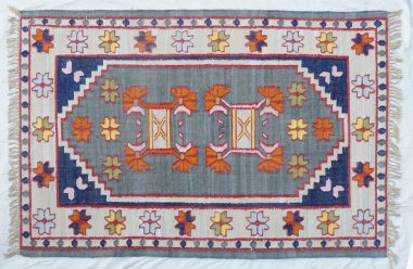 Hand-woven, Tufted Rugs and Carpet with trending patterns and colors in high resolution