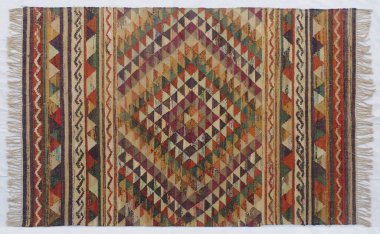 Hand-woven, Tufted Rugs and Carpet with trending patterns and colors in high resolution