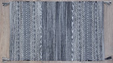 Yüksek çözünürlüklü el dokuması kilim ve halı motifleri ve renkleri