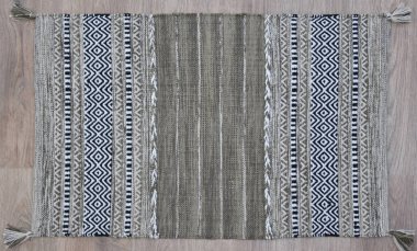 Yüksek çözünürlüklü el dokuması kilim ve halı motifleri ve renkleri