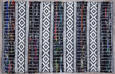 Yüksek çözünürlüklü el dokuması kilim ve halı motifleri ve renkleri