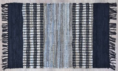 Yüksek çözünürlüklü el dokuması kilim ve halı motifleri ve renkleri