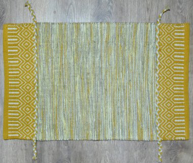 Yüksek çözünürlüklü el dokuması kilim ve halı motifleri ve renkleri