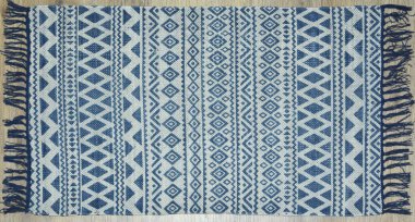 Yüksek çözünürlüklü el dokuması kilim ve halı motifleri ve renkleri