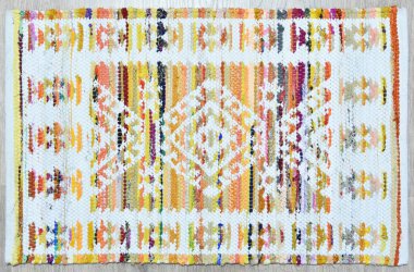 Yüksek çözünürlüklü orijinal el dokuması kilim ve halı motifleri ve renkleri