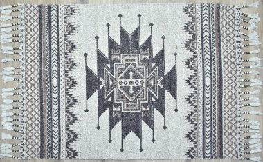 Yüksek çözünürlüklü orijinal el dokuması kilim ve halı motifleri ve renkleri