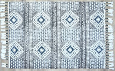 Yüksek çözünürlüklü orijinal el dokuması kilim ve halı motifleri ve renkleri