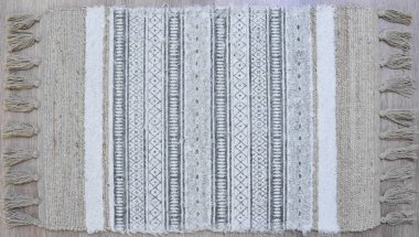 Yüksek çözünürlüklü orijinal el dokuması kilim ve halı motifleri ve renkleri