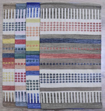 Yüksek çözünürlüklü orijinal el dokuması kilim ve halı motifleri ve renkleri