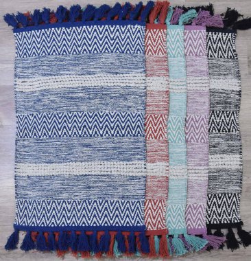 Yüksek çözünürlüklü orijinal el dokuması kilim ve halı motifleri ve renkleri