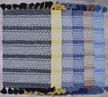 Yüksek çözünürlüklü orijinal el dokuması kilim ve halı motifleri ve renkleri