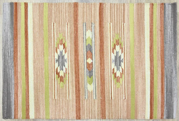 Yüksek çözünürlüklü orijinal el dokuması kilim ve halı motifleri ve renkleri