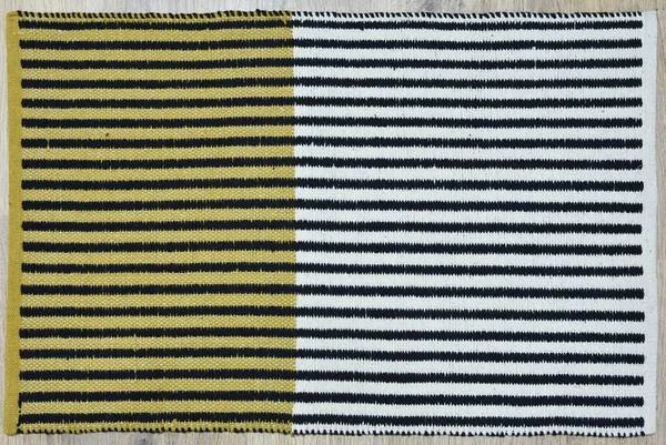 Yüksek çözünürlüklü orijinal el dokuması kilim ve halı motifleri ve renkleri