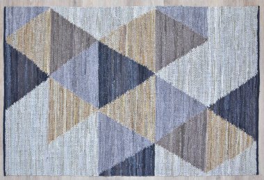 Yüksek çözünürlüklü orijinal el dokuması kilim ve halı motifleri ve renkleri