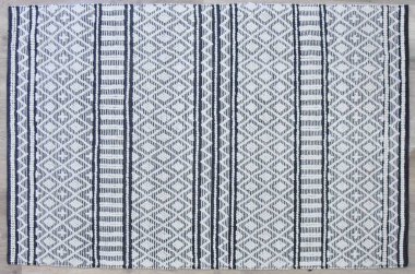 Yüksek çözünürlüklü orijinal el dokuması kilim ve halı motifleri ve renkleri