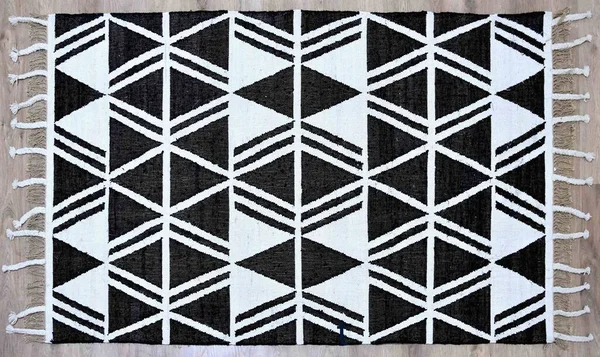 Yüksek çözünürlüklü orijinal el dokuması kilim ve halı motifleri ve renkleri