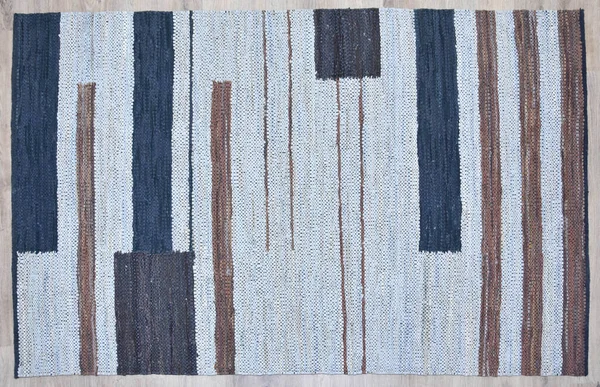 Yüksek çözünürlüklü orijinal el dokuması kilim ve halı motifleri ve renkleri