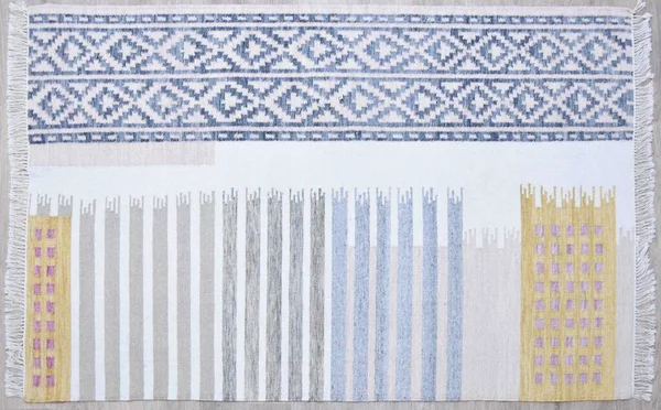 Yüksek çözünürlüklü orijinal el dokuması kilim ve halı motifleri ve renkleri