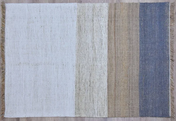 Yüksek çözünürlüklü orijinal el dokuması kilim ve halı motifleri ve renkleri