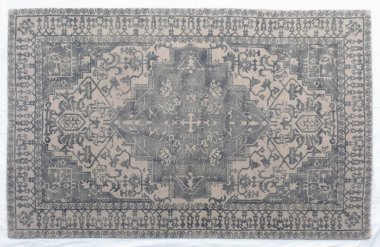 Yüksek çözünürlüklü orijinal el dokuması kilim ve halı motifleri ve renkleri