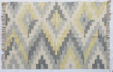 Yüksek çözünürlüklü orijinal el dokuması kilim ve halı motifleri ve renkleri