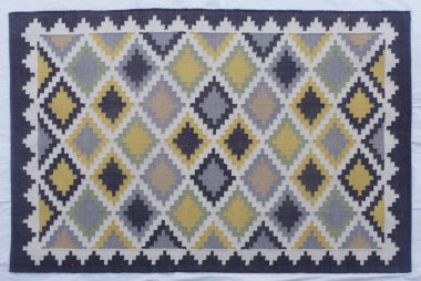 Yüksek çözünürlüklü orijinal el dokuması kilim ve halı motifleri ve renkleri