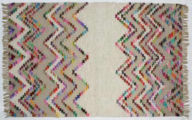 Yüksek çözünürlüklü orijinal el dokuması kilim ve halı motifleri ve renkleri