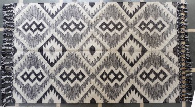 Yüksek çözünürlüklü orijinal el dokuması kilim ve halı motifleri ve renkleri