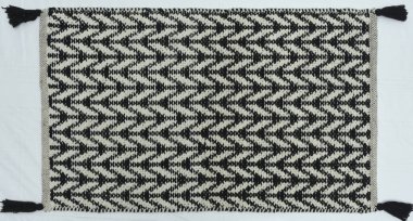 Yüksek çözünürlüklü orijinal el dokuması kilim ve halı motifleri ve renkleri