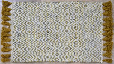 Yüksek çözünürlüklü orijinal el dokuması kilim ve halı motifleri ve renkleri