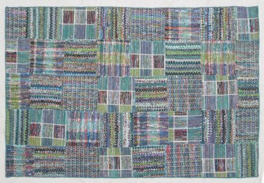 Yüksek çözünürlüklü orijinal el dokuması kilim ve halı motifleri ve renkleri