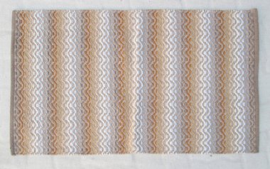 Yüksek çözünürlüklü orijinal el dokuması kilim ve halı motifleri ve renkleri