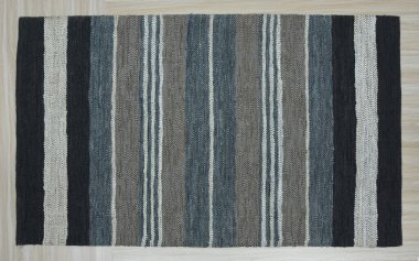 Yüksek çözünürlüklü orijinal el dokuması kilim ve halı motifleri ve renkleri