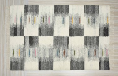 Yüksek çözünürlüklü orijinal el dokuması kilim ve halı motifleri ve renkleri