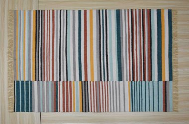 Yüksek çözünürlüklü orijinal el dokuması kilim ve halı motifleri ve renkleri