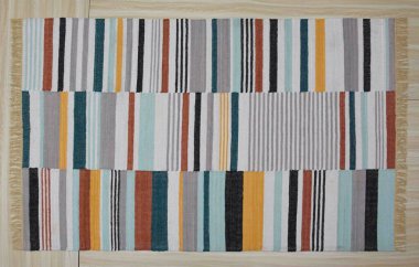 Yüksek çözünürlüklü orijinal el dokuması kilim ve halı motifleri ve renkleri