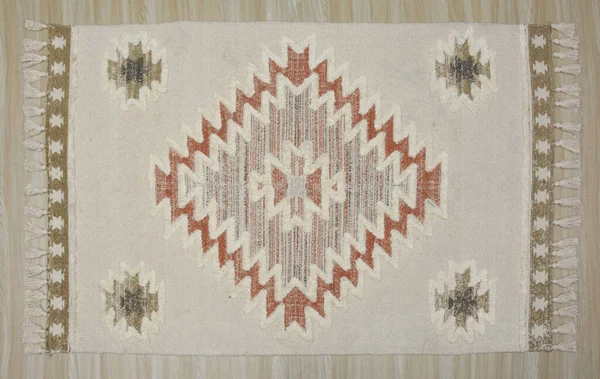 Yüksek çözünürlüklü orijinal el dokuması kilim ve halı motifleri ve renkleri