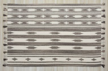 Yüksek çözünürlüklü orijinal el dokuması kilim ve halı motifleri ve renkleri