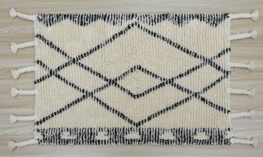 Yüksek çözünürlüklü orijinal el dokuması kilim ve halı motifleri ve renkleri