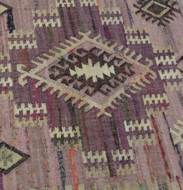 Yüksek çözünürlüklü orijinal el dokuması kilim ve halı motifleri ve renkleri