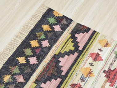 Yüksek çözünürlüklü orijinal el dokuması kilim ve halı motifleri ve renkleri