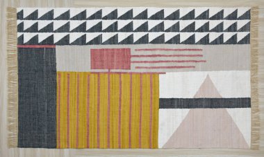 Yüksek çözünürlüklü orijinal el dokuması kilim ve halı motifleri ve renkleri