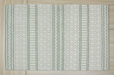 Yüksek çözünürlüklü orijinal el dokuması kilim ve halı motifleri ve renkleri