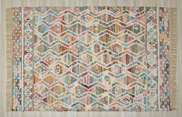 Yüksek çözünürlüklü orijinal el dokuması kilim ve halı motifleri ve renkleri