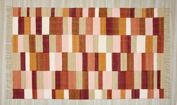 Yüksek çözünürlüklü orijinal el dokuması kilim ve halı motifleri ve renkleri